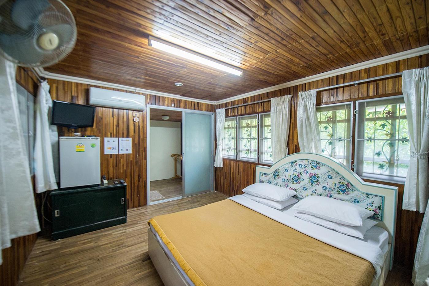 Poomvarin Resort Ban Wang Takhrai Ruang foto