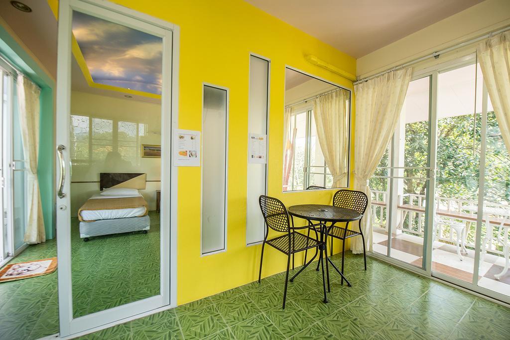 Poomvarin Resort Ban Wang Takhrai Bagian luar foto