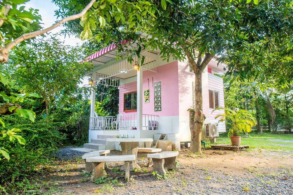 Poomvarin Resort Ban Wang Takhrai Bagian luar foto